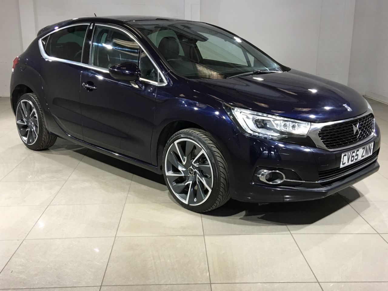View our DS DS 4