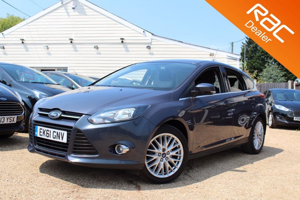 View our FORD FOCUS
