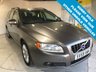 USED 2009 59 VOLVO V70 2.0 D SE 5d 136 BHP Full service history, T-Tec and Cloth upholstery, Electric/memory driver's seat, Hydraulic retractable dog guard, 17-inch alloy wheels