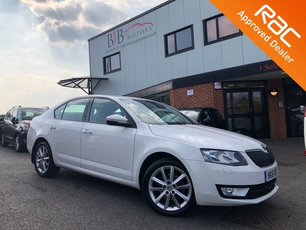 View our SKODA OCTAVIA