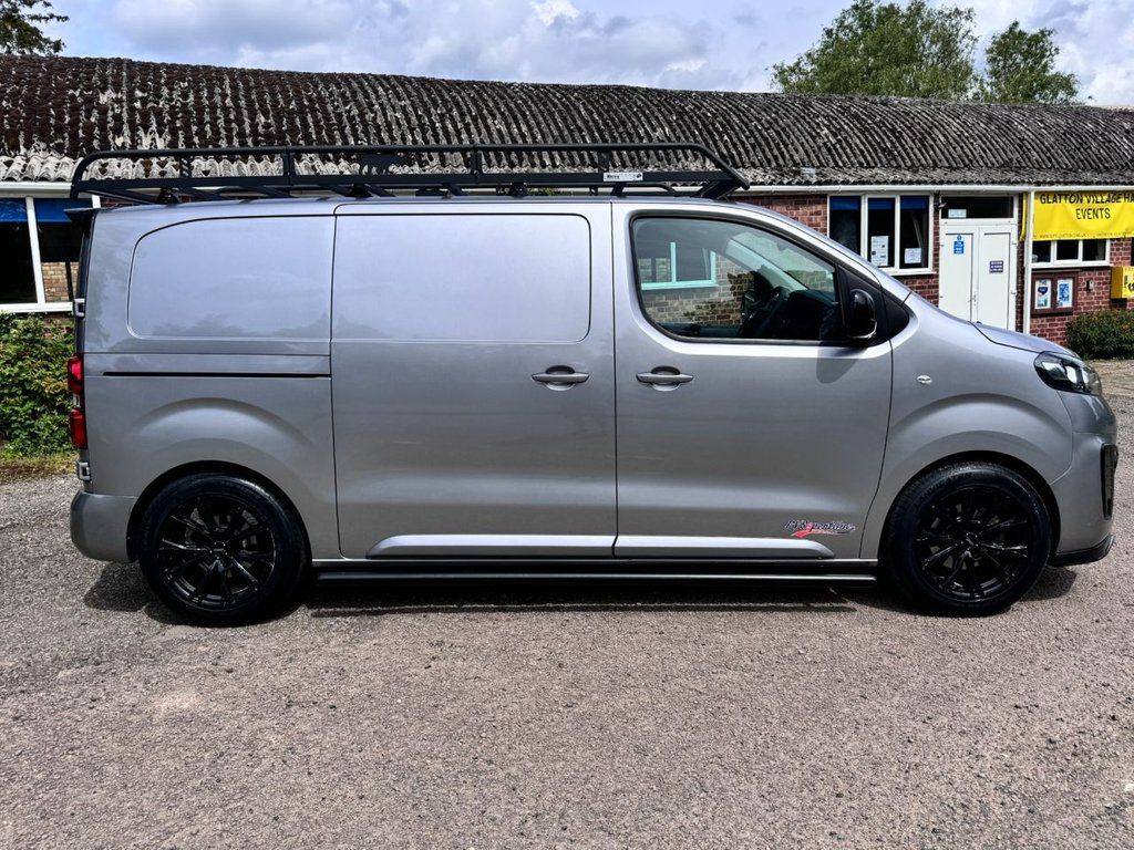 side view of silver vauxhall vivaro