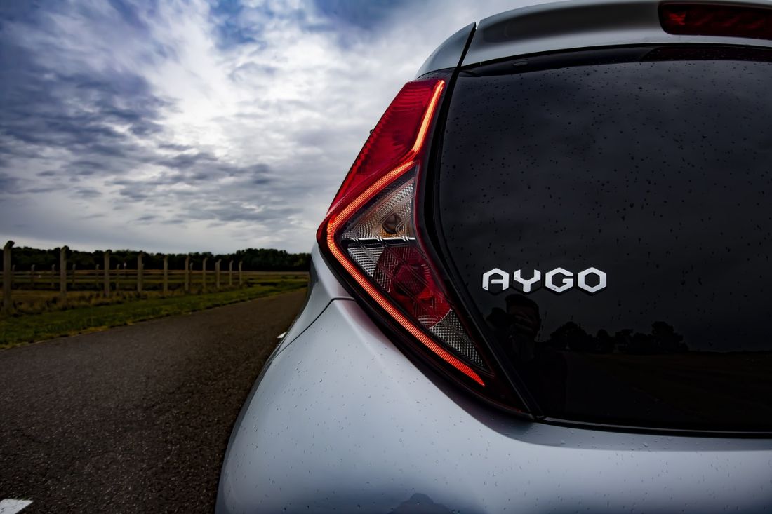 toyota aygo rear