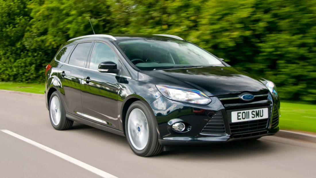 Black Ford Focus
