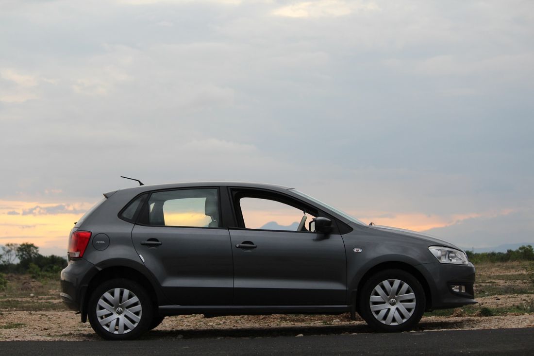 Grey volkswagen polo - side view