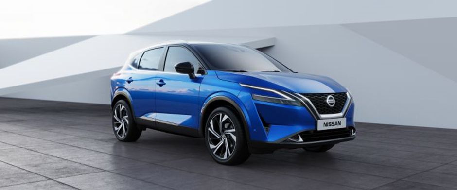 A Blue Nissan Qashqai