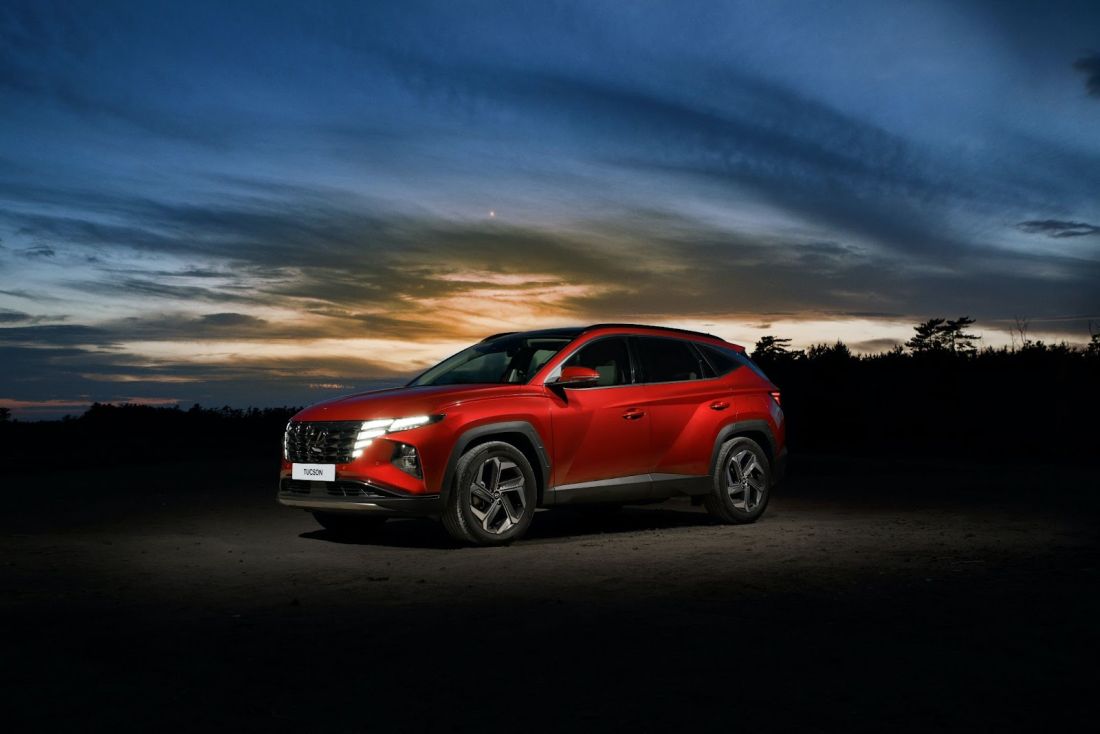 Red Hyundai Tucson