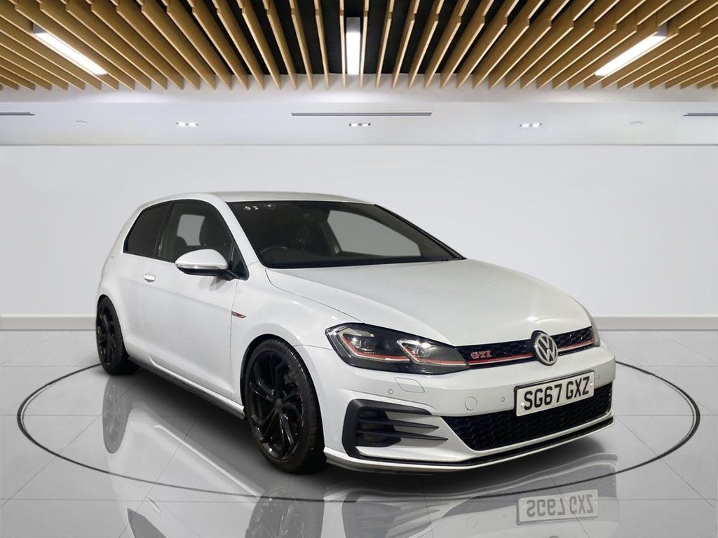 Hilton Car Supermarket - Volkswagen Golf GTi - Front View