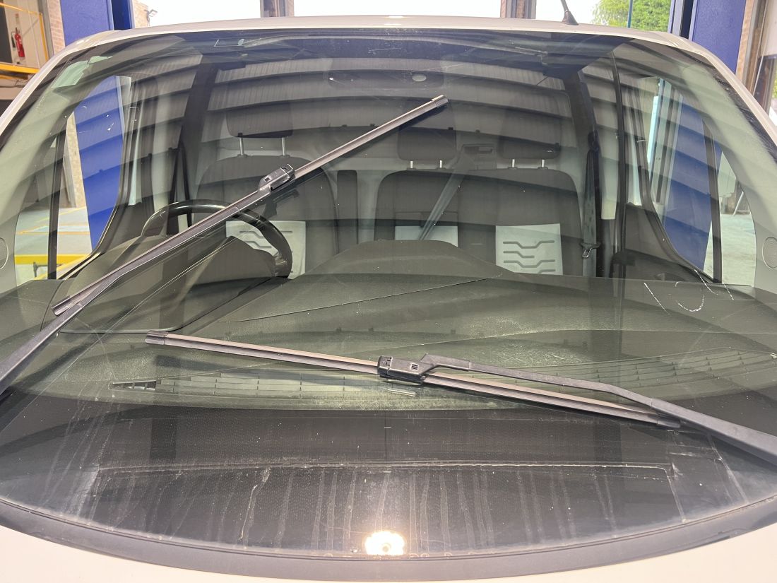 What is Included in an MOT test Tradervan