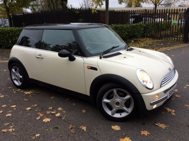 2005 05 MINI Hatch Cooper 1.6 COOPER 3d 114 BHP