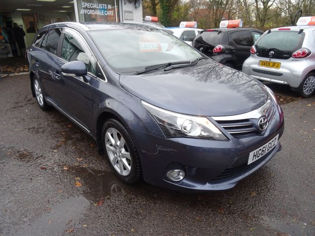 2011 61 Toyota Avensis 2.0 T4 D-4D 5d 124 BHP