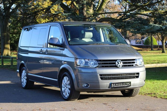 2010 60 Volkswagen Caravelle 2.0 EXECUTIVE TDI SWB 5d 177 BHP