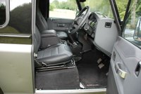 USED 2016 16 LAND ROVER DEFENDER 90 AUTOBIOGRAPHY 2.2 TDCi STATION WAGON 150bhp [1 of only 100] 