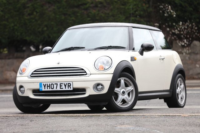 2007 07 MINI Hatch Cooper 1.6 COOPER 3d 118 BHP