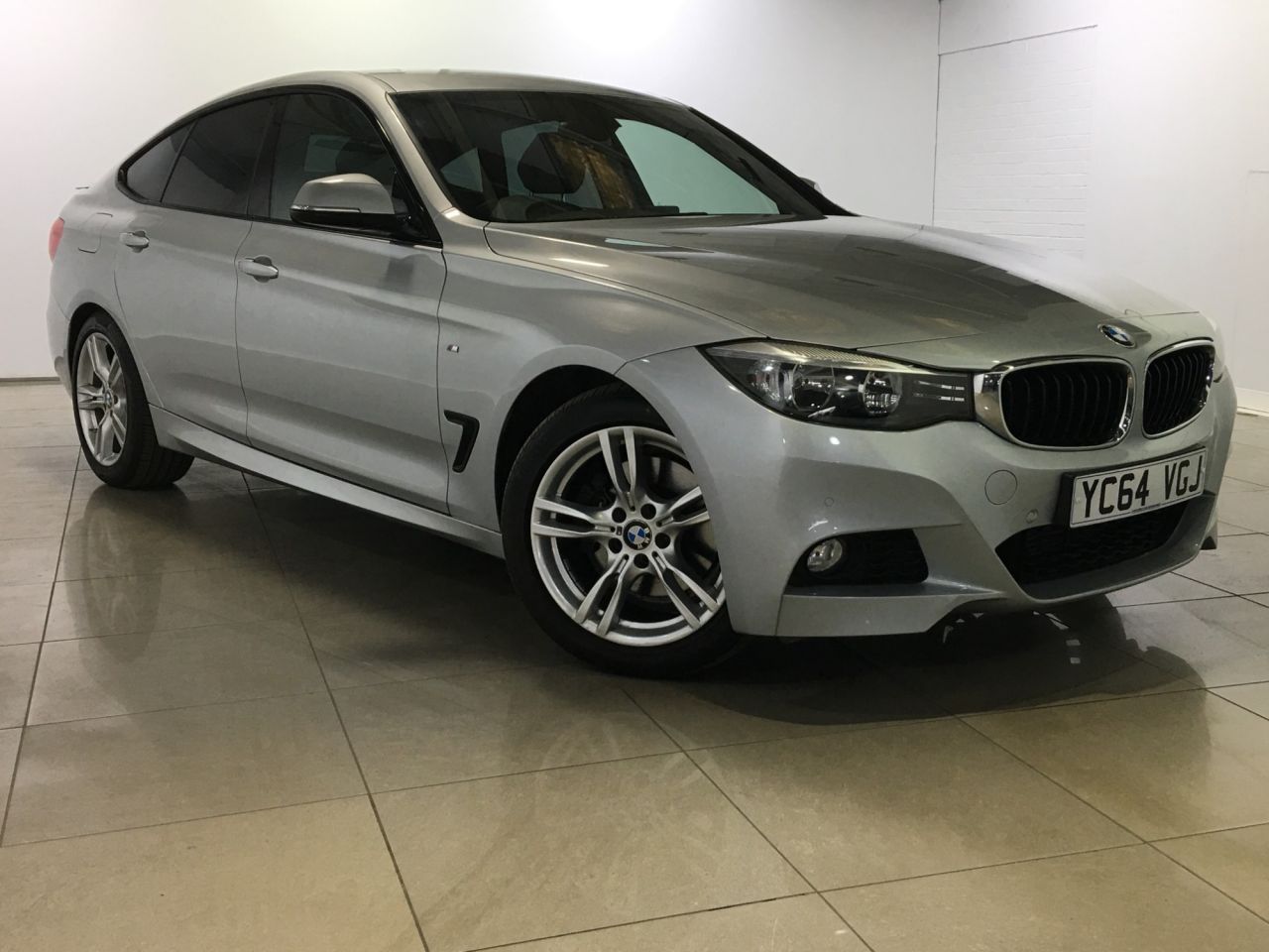 View our BMW 3 SERIES