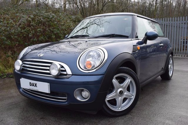 2009 59 MINI Hatch Cooper 1.6 COOPER 3d 118 BHP