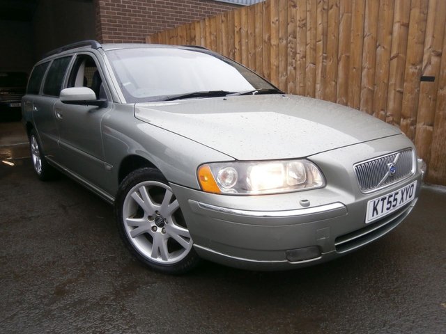 2005 55 Volvo V70 2.4 SE D5 5d AUTO 183 BHP