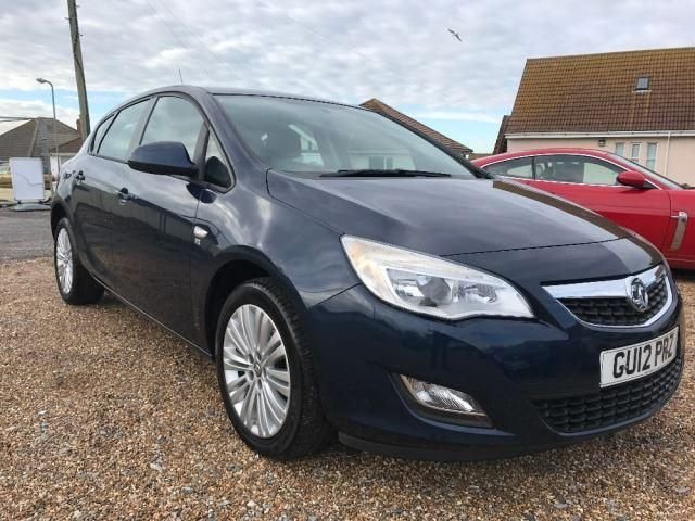 2012 12 Vauxhall Astra EXCITE 1.4 PETROL