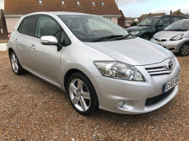 2010 60 Toyota Auris SR 1.6 PETROL MANUAL