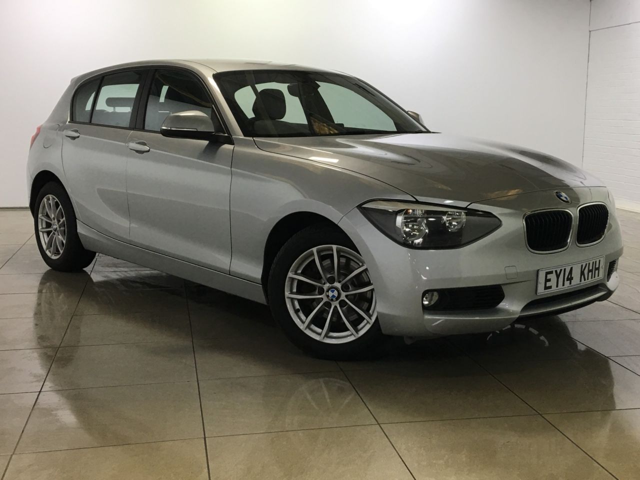 View our BMW 1 SERIES