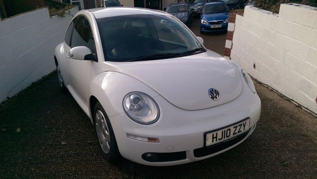 2010 10 Volkswagen Beetle 1.9 TDI 3d 103 BHP