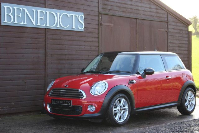2013 63 MINI Hatch Cooper 1.6 COOPER D 3d 112 BHP