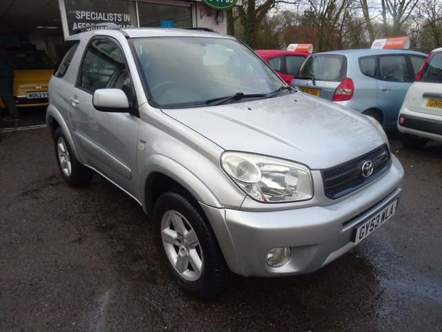 2003 53 Toyota Rav4 2.0 XT3 VVT-I 3d 4x4 147 BHP