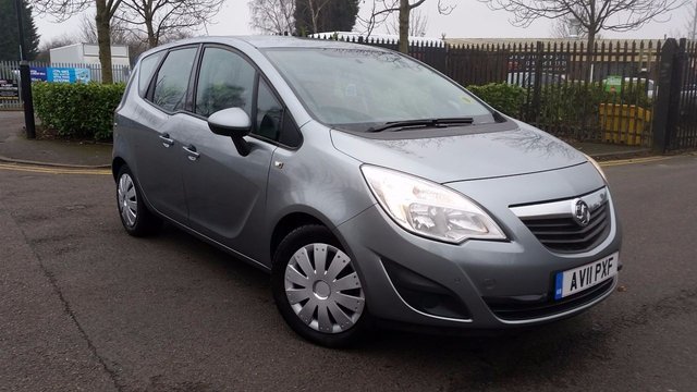 2011 11 Vauxhall Meriva 1.4 EXCLUSIV 5d 119 BHP