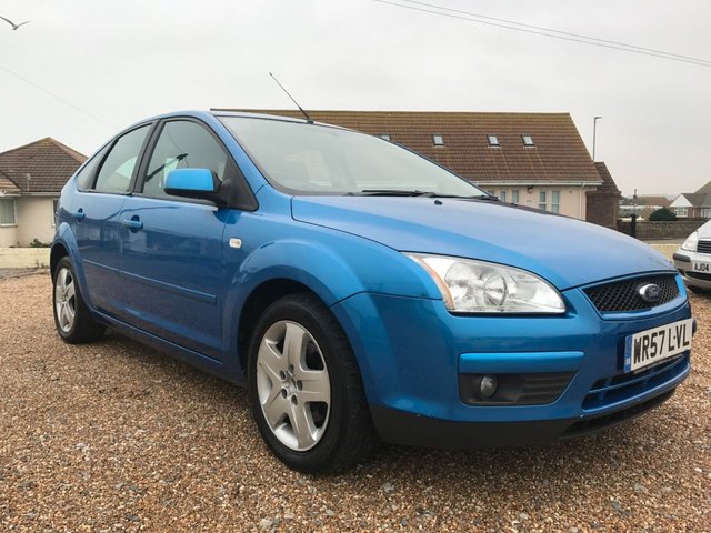 2007 57 Ford Focus 1.6 STYLE 5d AUTOMATIC