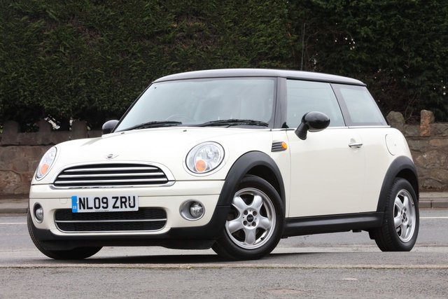 2009 09 MINI Hatch Cooper 1.6 COOPER D 3d 108 BHP