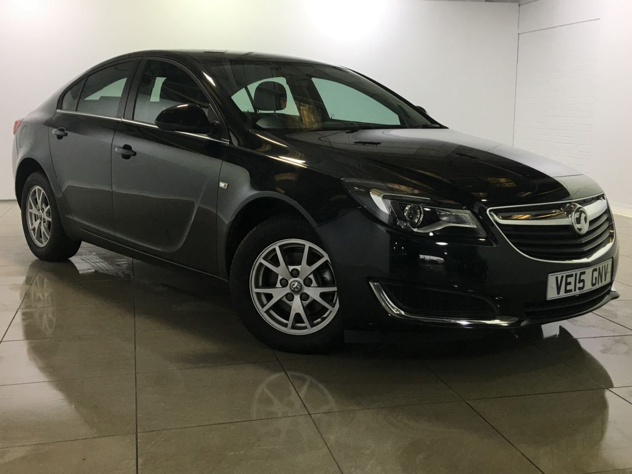 View our VAUXHALL INSIGNIA