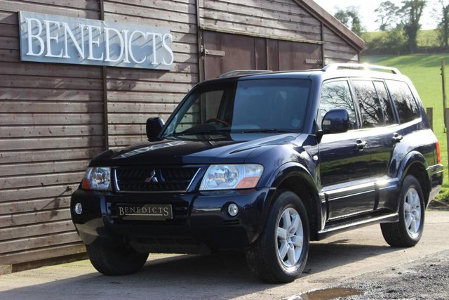 2005 55 Mitsubishi Shogun 3.2 ELEGANCE LWB DI-D 5d AUTO 159 BHP
