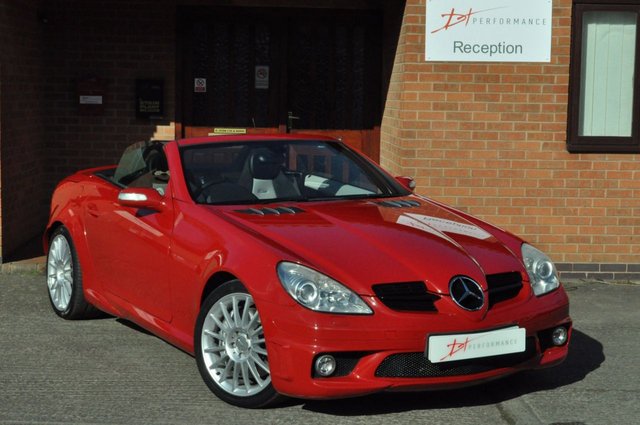 2005 05 Mercedes-Benz Slk 55 Amg 5.4 SLK55 AMG 2d AUTO 356 BHP