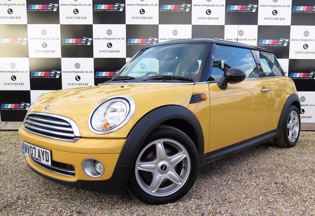 2007 07 MINI Hatch Cooper 1.6 COOPER 3d AUTO 118 BHP