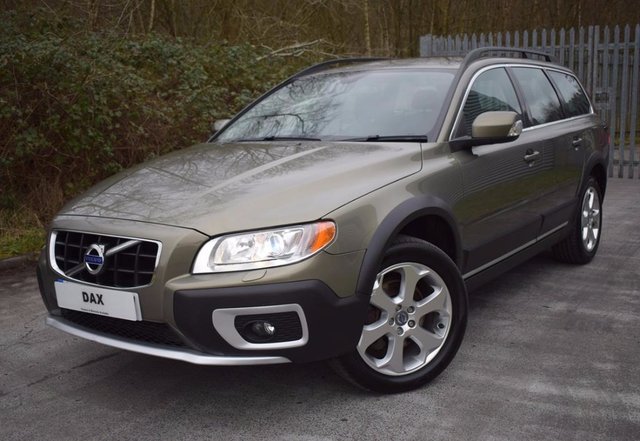 2011 60 Volvo Xc70 2.4 D5 SE LUX AWD 5d 202 BHP