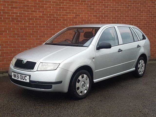 2001 51 Skoda Fabia 1.4 CLASSIC 5 Door MEGA LOW GENUINE MILES