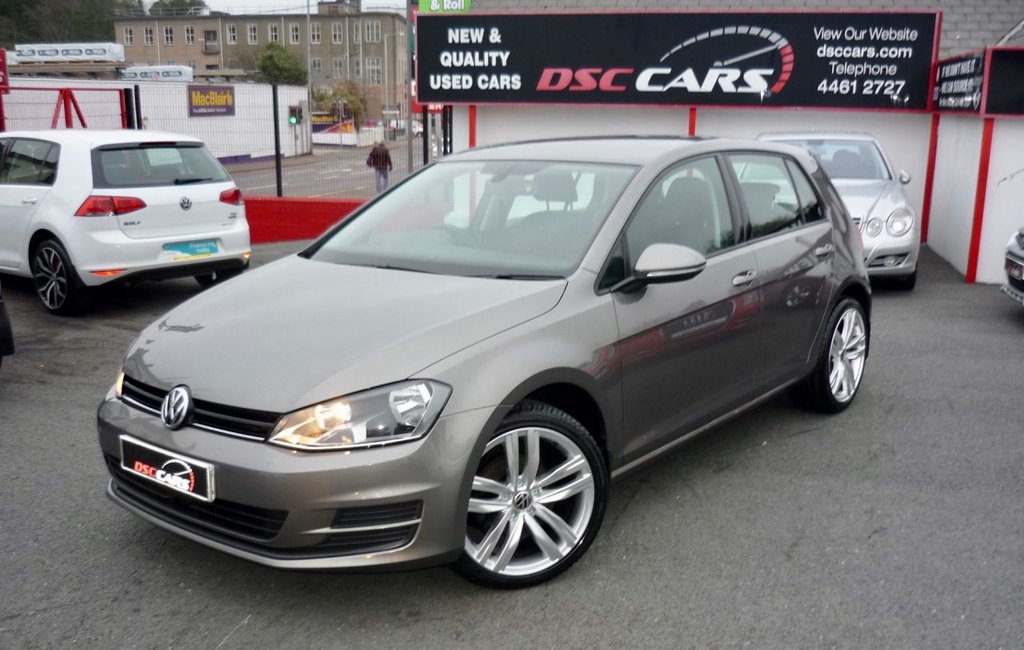 USED 2014 63 VOLKSWAGEN GOLF 1.6 SE TDI BLUEMOTION TECHNOLOGY 5dr 103 BHP FREE ROAD TAX FOR LIFE!