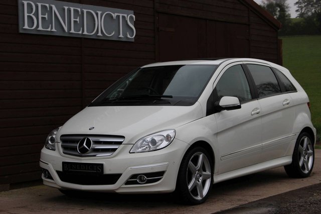 2010 K Mercedes-Benz B Class 2.0 B200 CDI SPORT 5d AUTO 140 BHP