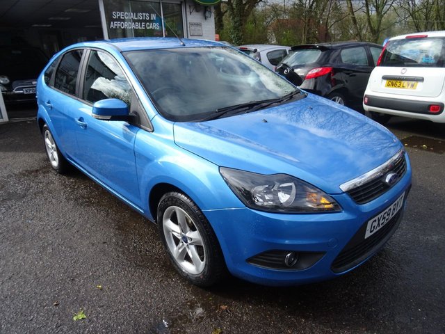 2009 59 Ford Focus 1.6 ZETEC 5d 100 BHP