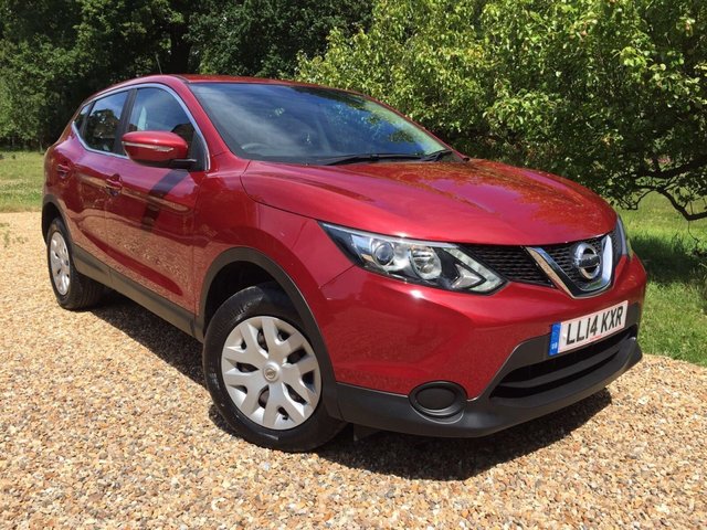 2014 14 Nissan Qashqai 1.2 DIG-T Visia 5dr