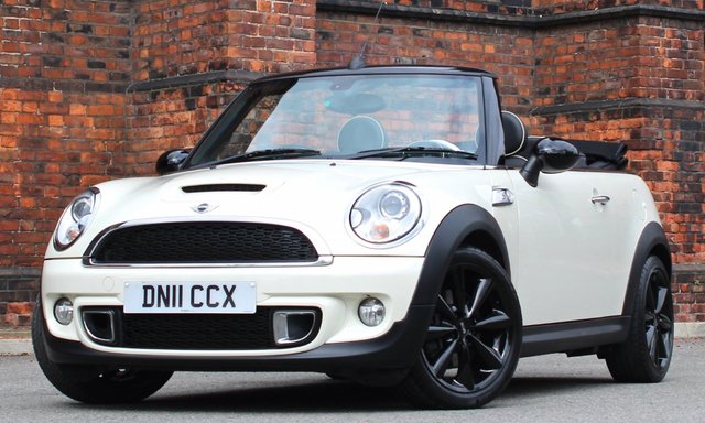 2011 11 MINI Convertible 1.6 COOPER S 2d 184 BHP