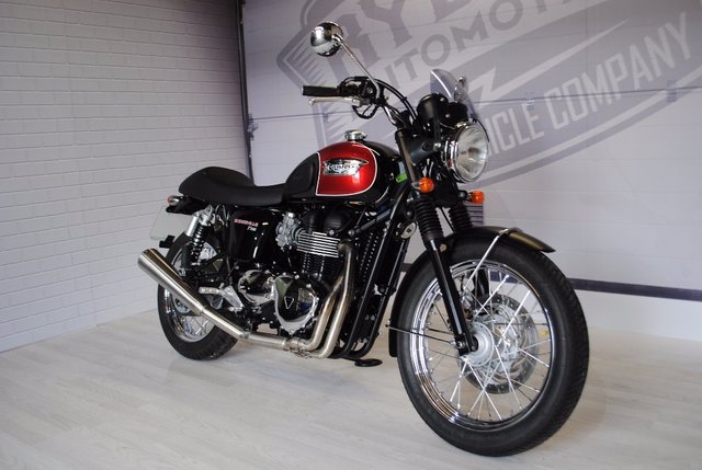 2014 14 Triumph Bonneville 865 T100 Two-Tone