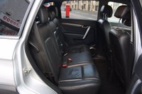 USED 2011 60 CHEVROLET CAPTIVA 2.0 VCDi LTZ 5dr (7 Seats) FULL LEATHER+2 OWNERS+1 YR MOT