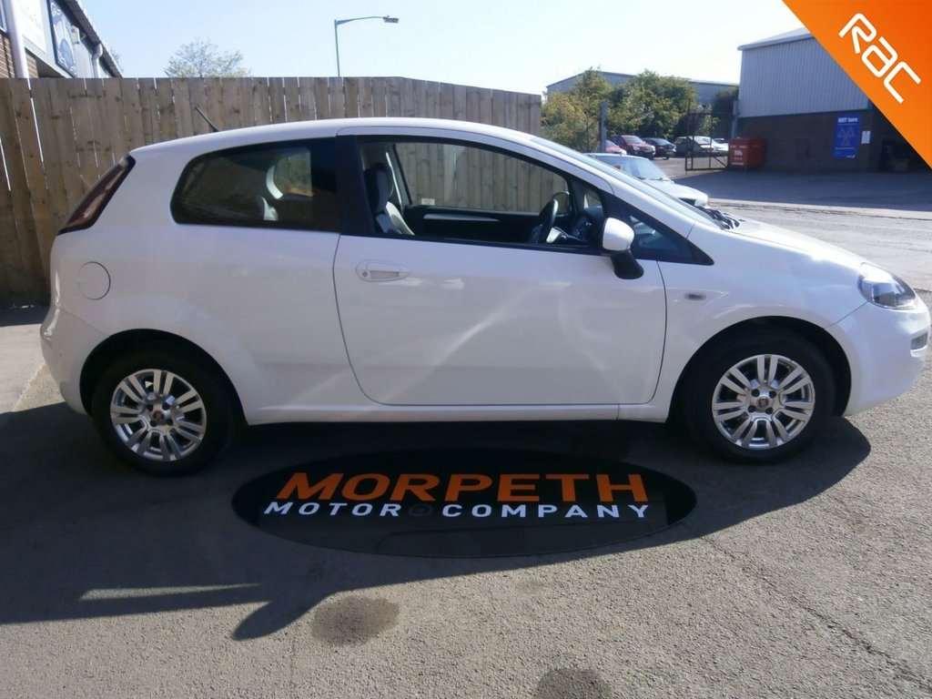 USED 2012 62 FIAT PUNTO 1.2 EASY 3d 69 BHP ***ECONOMICAL FAMILY HATCH***