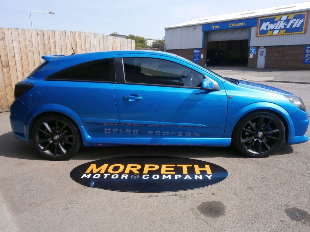 USED 2009 VAUXHALL ASTRA 2.0 VXR 3d 240 BHP 