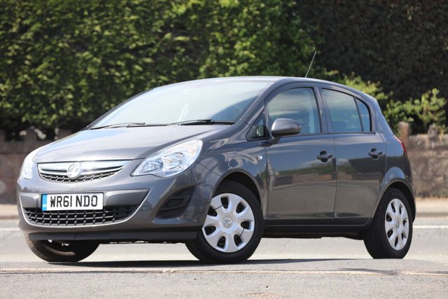 2011 61 Vauxhall Corsa 1.4 EXCLUSIV AC 5d 98 BHP