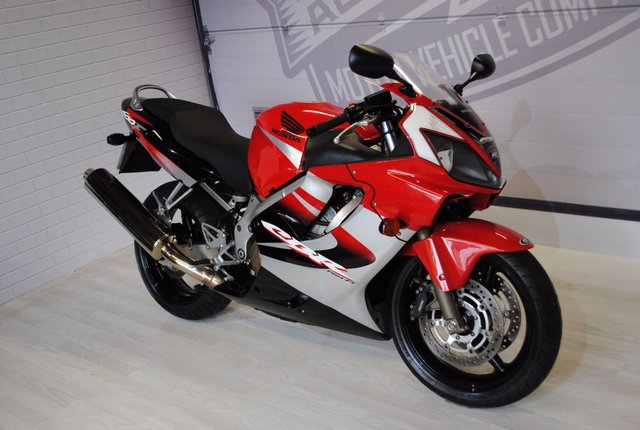 2005 05 Honda Cbr600f F5 