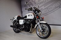 USED 2012 62 TRIUMPH BONNEVILLE 865cc CUSTOM PAINTWORK & POLISHED FORKS