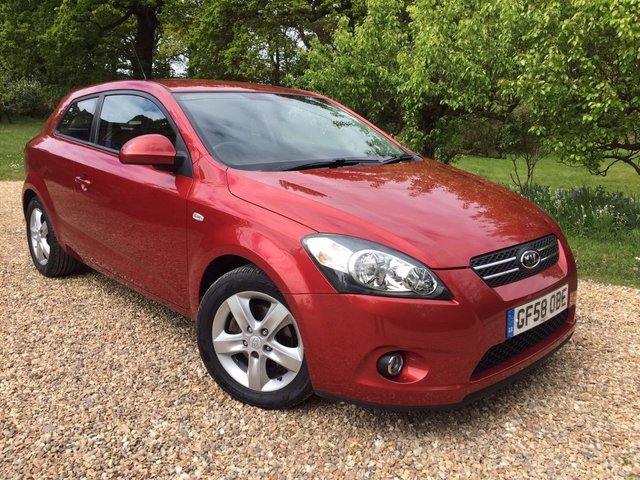 2008 58 Kia Ceed 1.4 PRO CEED ZR-7 3d 104 BHP