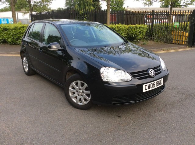 2005 05 Volkswagen Golf 1.6 SE FSI 5d 115 BHP
