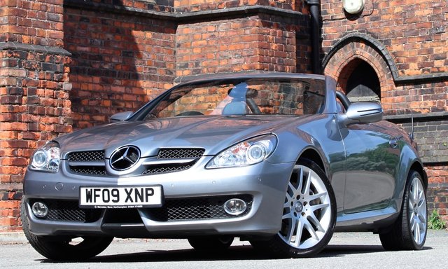 2009 09 Mercedes-Benz Slk 3.5 SLK350 2d AUTO 305 BHP